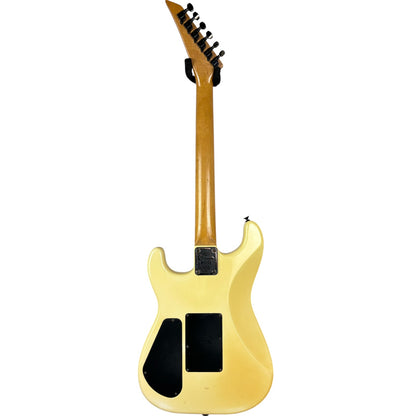 Charvel by Jackson Model 4 - Scalloped - Vintage White - Defekt