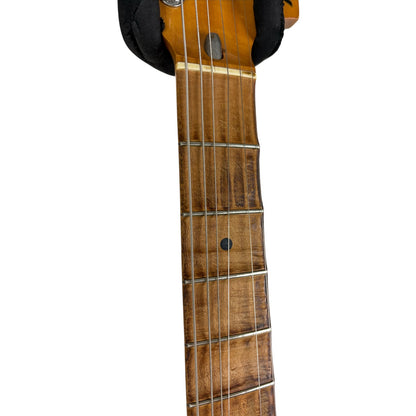 فيندر اليابان 72 إعادة إصدار ستراتوكاستر CST-50M 1984-1987 - أبيض عتيق