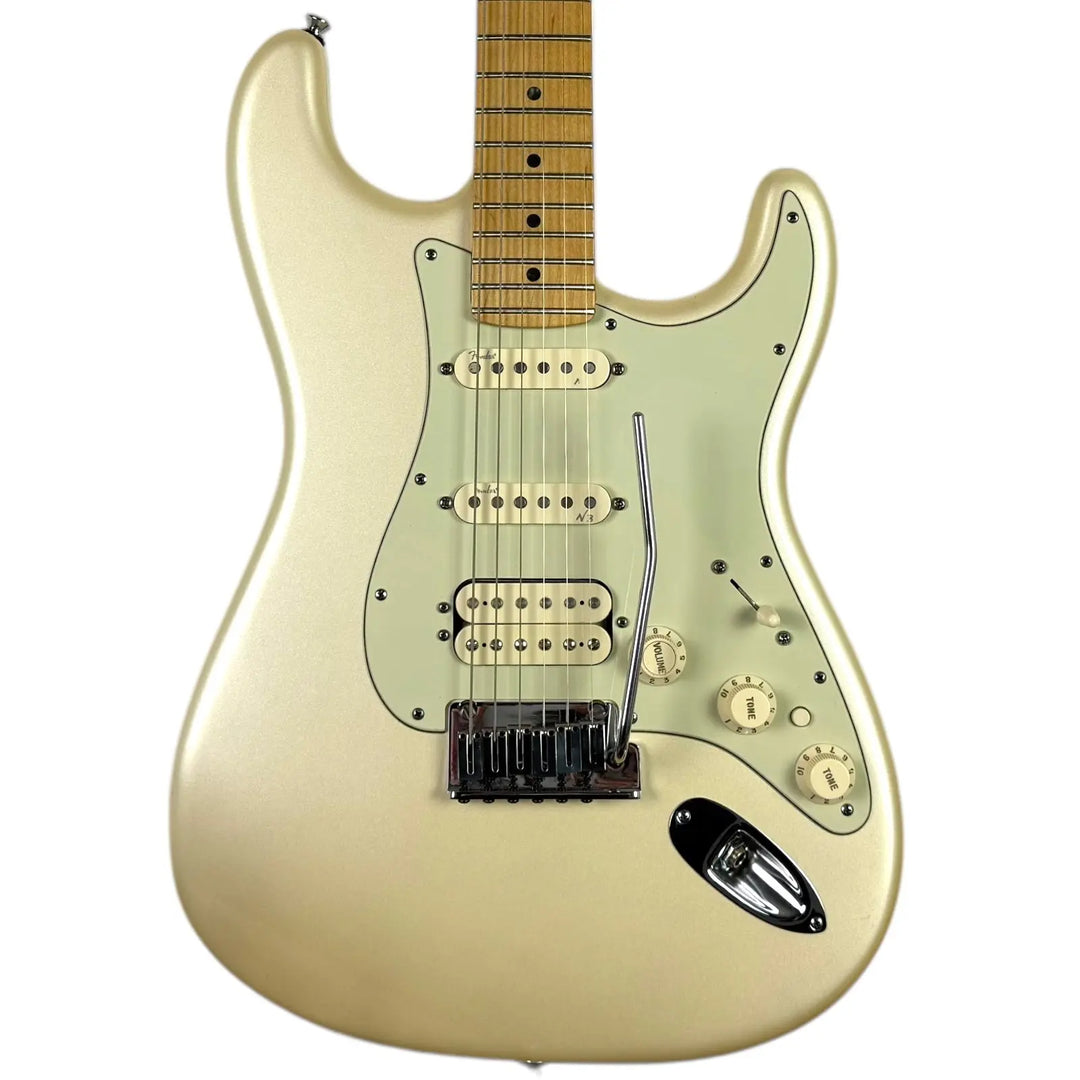 Fender American Deluxe Stratocaster 2011 - Olympic Pearl - Pat´s Guitars