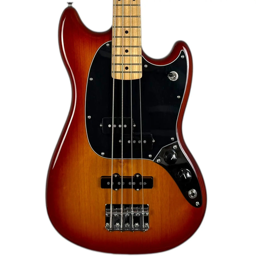 Fender Player Mustang Bass 2022 - Sienna Sunburst - Pat´s Guitars