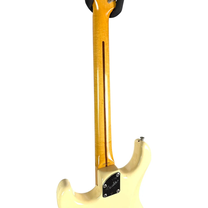 Fender Japan Stratocaster Fender