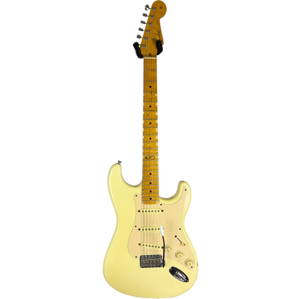 Fender Japan 57-es újrakiadású Stratocaster 2007-2008 - vintage fehér - scalloped fogólappal