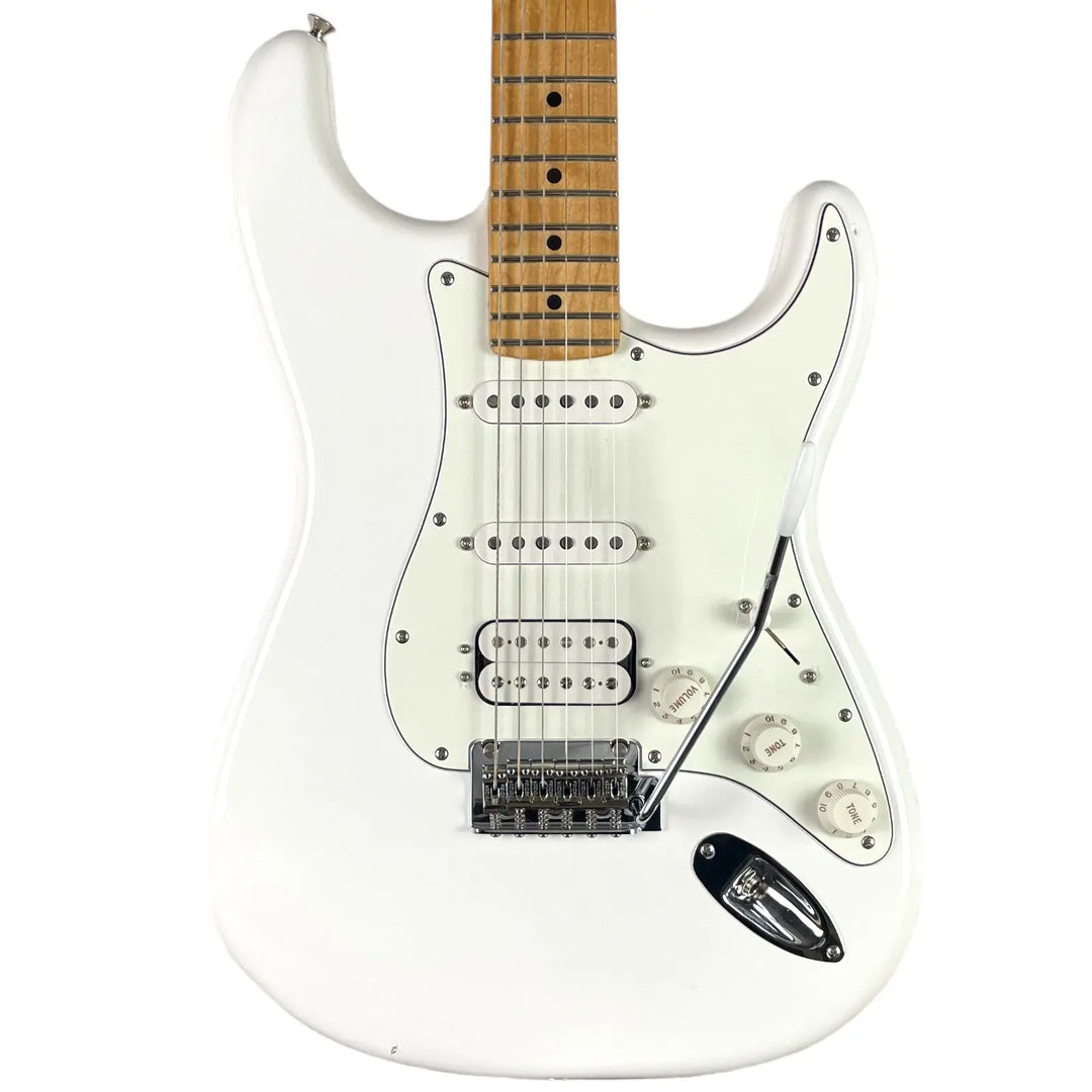 Fender Player Series Stratocaster 2021 - White - Pat´s Guitars