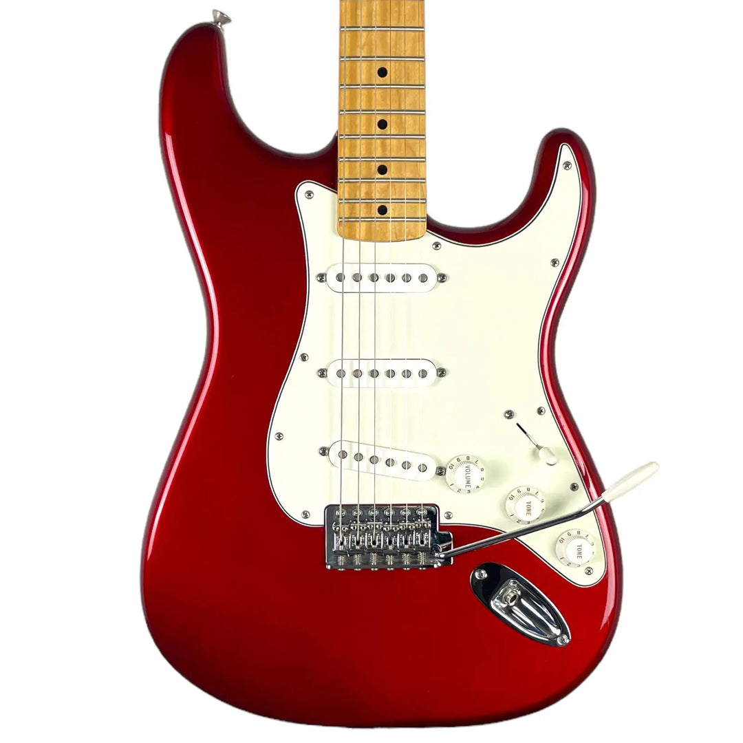 Fender Player Stratocaster 2012 - Candy Apple Red - Pat´s Guitars