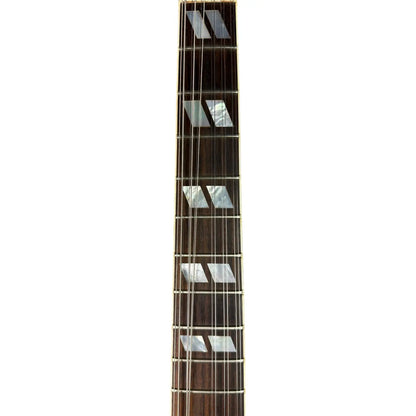 Gibson Gibson
