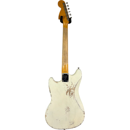 Fender Japan 69 Reissue Mustang 1993-1994 - Тежък Реликт Винтидж Бял