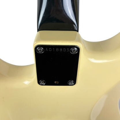 Fender Japan ST-555 Stratocaster 1985-1986 - Branco Vintage
