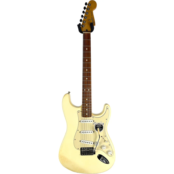 Fender Standard Stratocaster 2003 - Olympic White - Pat´s Guitars
