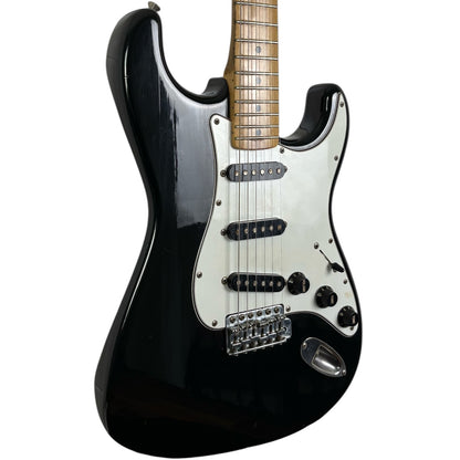 Fender Japan製 Squier Stratocaster 1984年 - ブラック