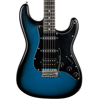 Tokai ST-36 Stratocaster Limitovaná edice 1982 - Modrý Burst