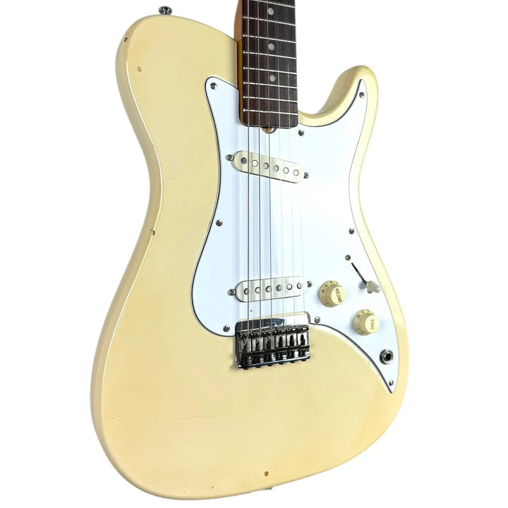 Fender Bullet Deluxe 1981 - Olympic White - Pat´s Guitars