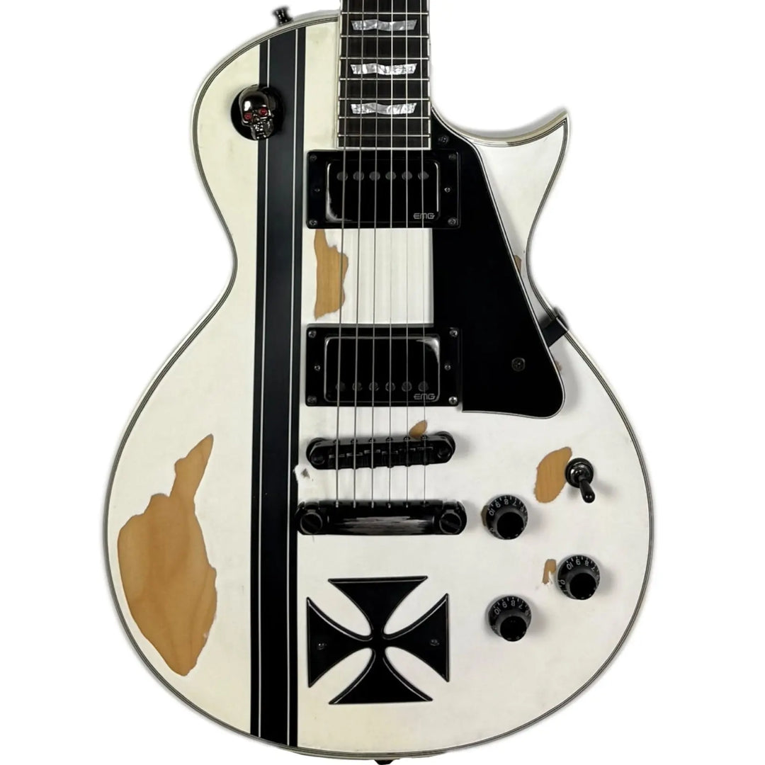 ESP LTD James Hetfield Signature Iron Cross 2021 - Snow White Aged - Pat´s Guitars