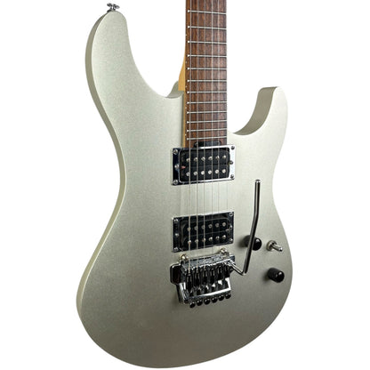 Yamaha RGX520DZ - Sølv Metallic