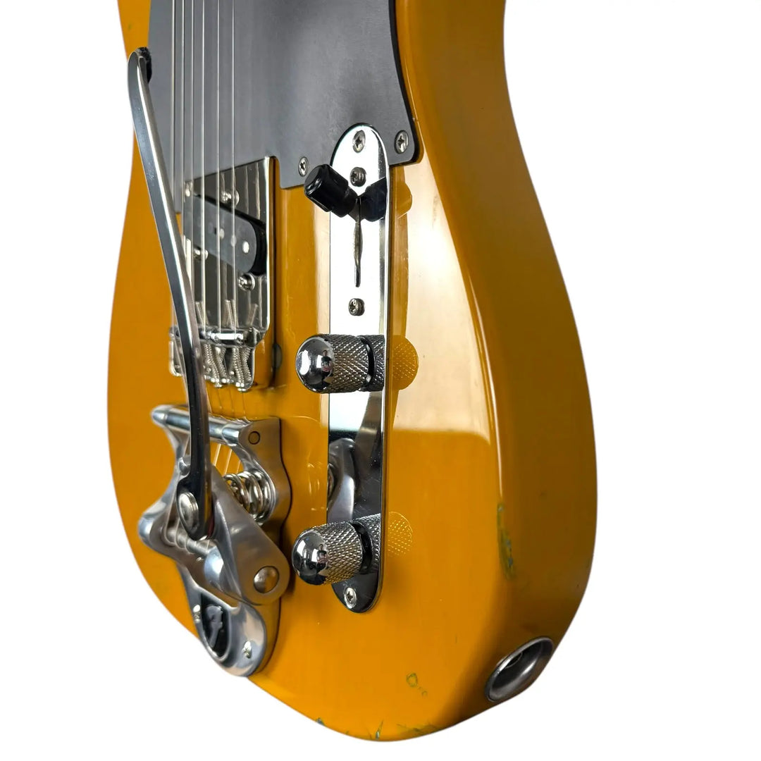 Fender Japan TL52 52’ Reissue Telecaster 1997-2000 - Bigsby - Butterscotch Blonde Fender