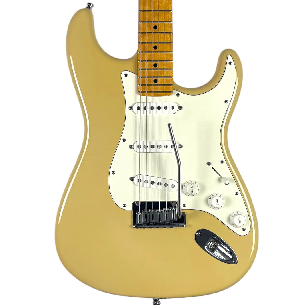 Fender Custom Shop Deluxe Stratocaster 2010 - Abigail Ybarra Pickups - Pat´s Guitars