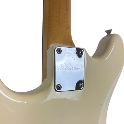 Blade Levinson MG Mustang anni '90 - Vintage White
