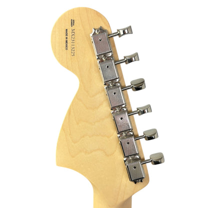 Fender Tom Delonge Signature Stratocaster 2023 - Daphne Blue