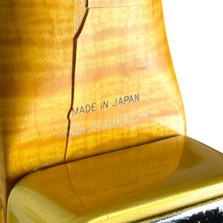 Fender Japan ST62-65AS 40th Anniversary 62‘ Reissue Stratocaster - Gold - Matching Headstock Fender