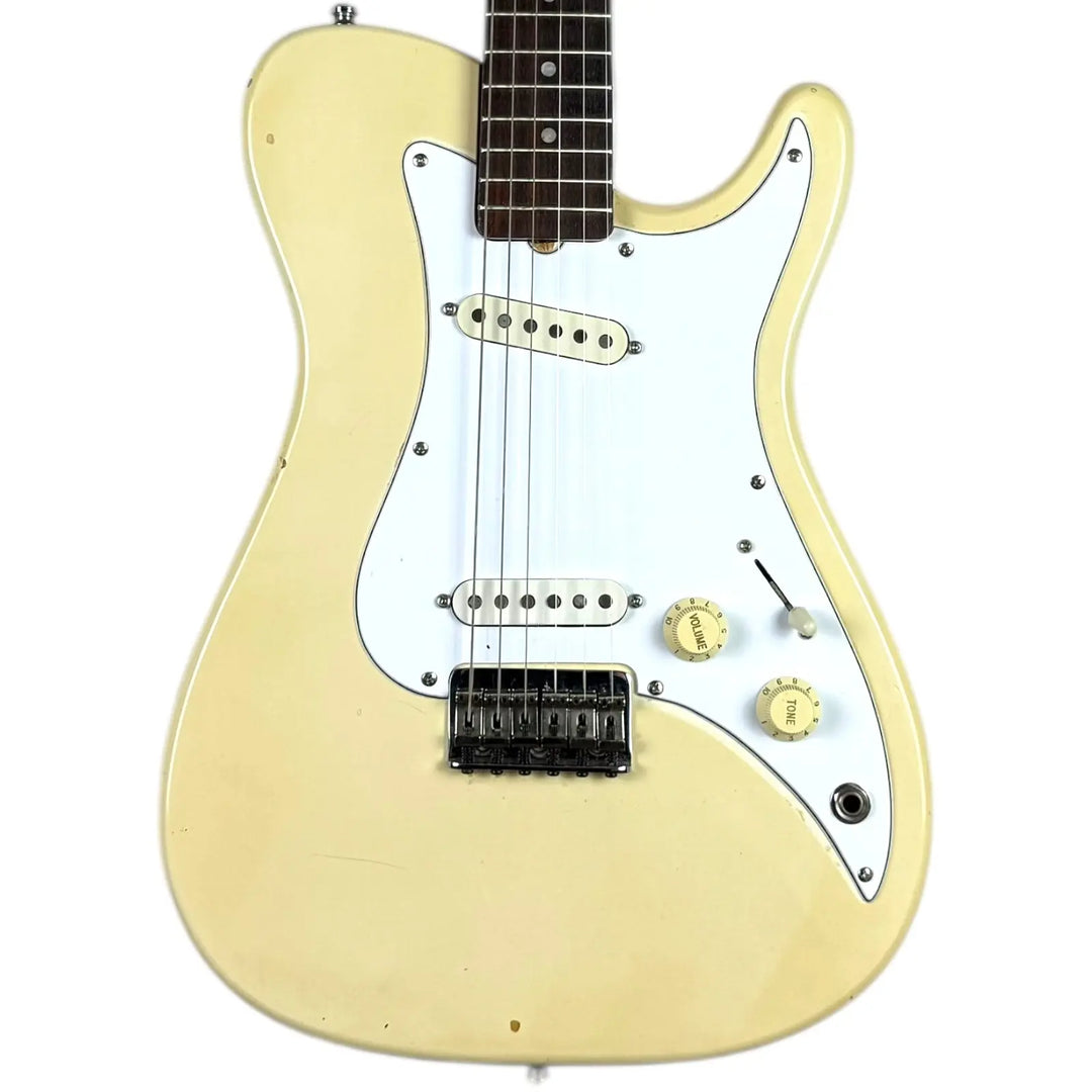 Fender Bullet Deluxe 1981 - Olympic White - Pat´s Guitars