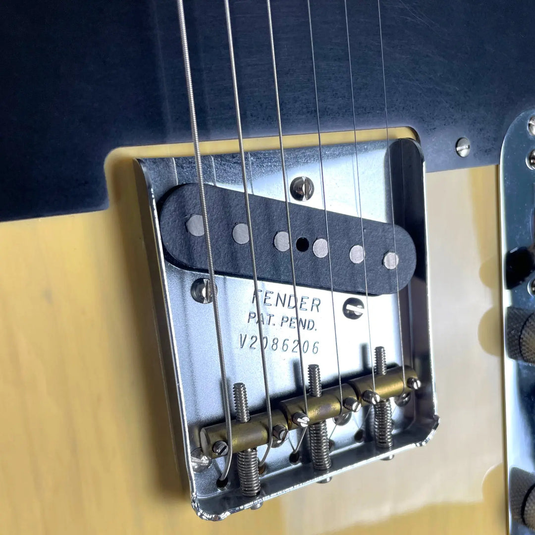 Fender 70th Anniversary Broadcaster 2020 - Blackguard Blonde - Pat´s Guitars