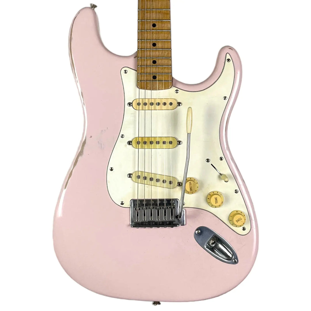 Fender Japan Relic Stratocaster 1986-1987 - Pink - Pat´s Guitars