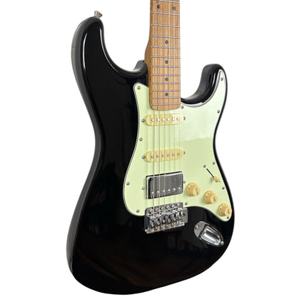 Bacchus Universe Series BST-2-RSM Stratocaster HSS – černá