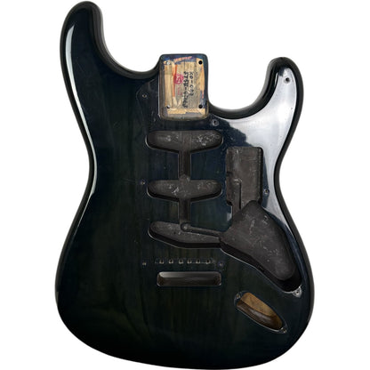 Fender Japan Stratocaster -runko – musta