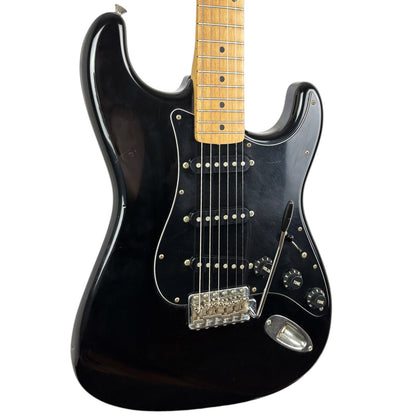 Squier by Fender Japan SST-33 Stratocaster 1991-1992 – černá