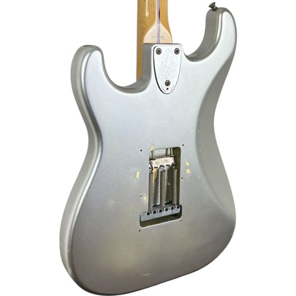 Fender Japan 72 Reissue Stratocaster 1989-1990 - Repeinte en argent