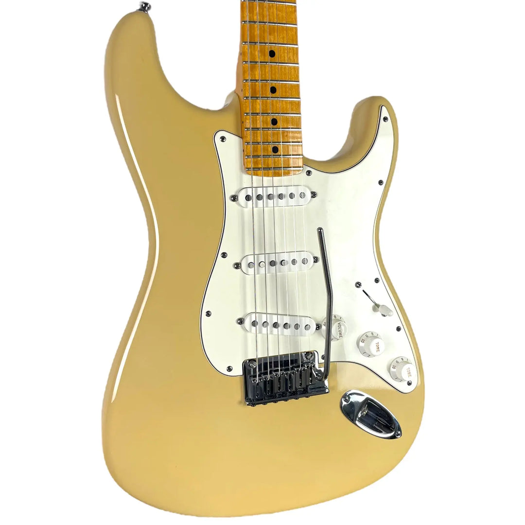 Fender Custom Shop Deluxe Stratocaster 2010 - Abigail Ybarra Pickups - Pat´s Guitars