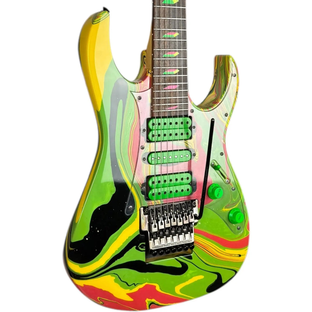 Ibanez Universe Ibanez