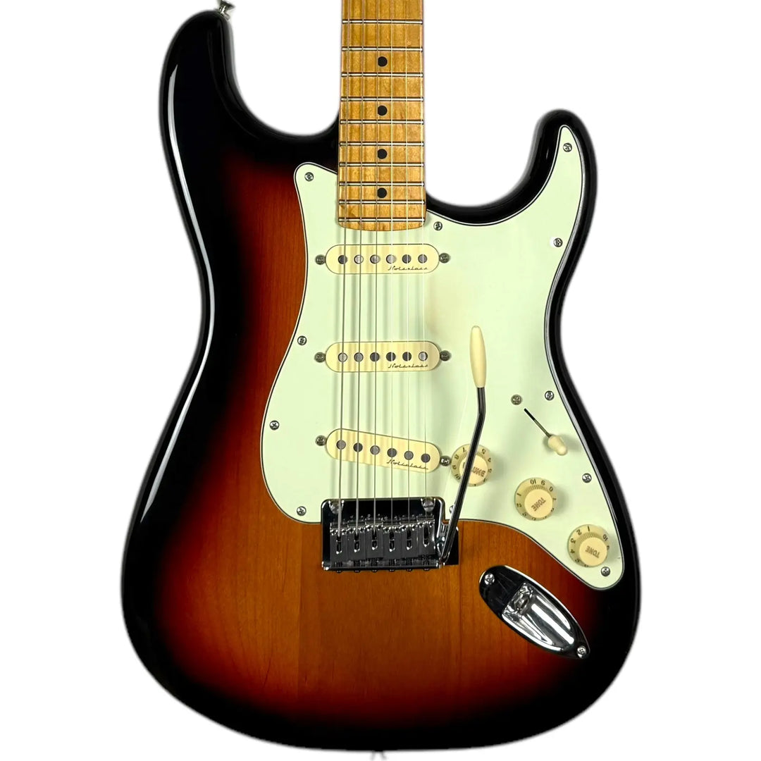 Fender Player Plus Stratocaster 2021 - Sunburst - Pat´s Guitars
