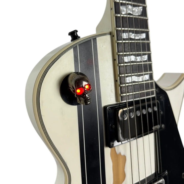 ESP LTD James Hetfield Signature Iron Cross 2021 - Snow White Aged - Pat´s Guitars