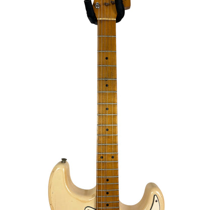 Greco Matsumoku Stratocaster fra 1970'erne – Vintage White