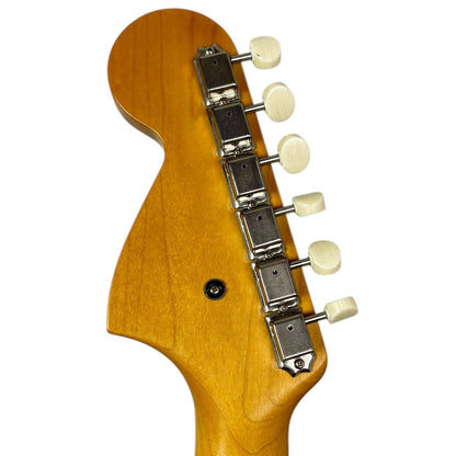 Blade Levinson MG Mustang anni '90 - Vintage White