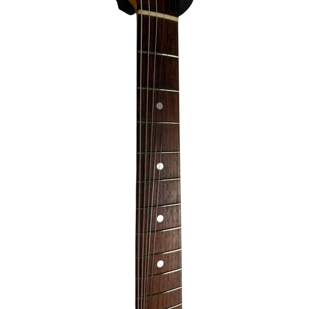 Fender Japan Mustang - Candy Apple Red Fender