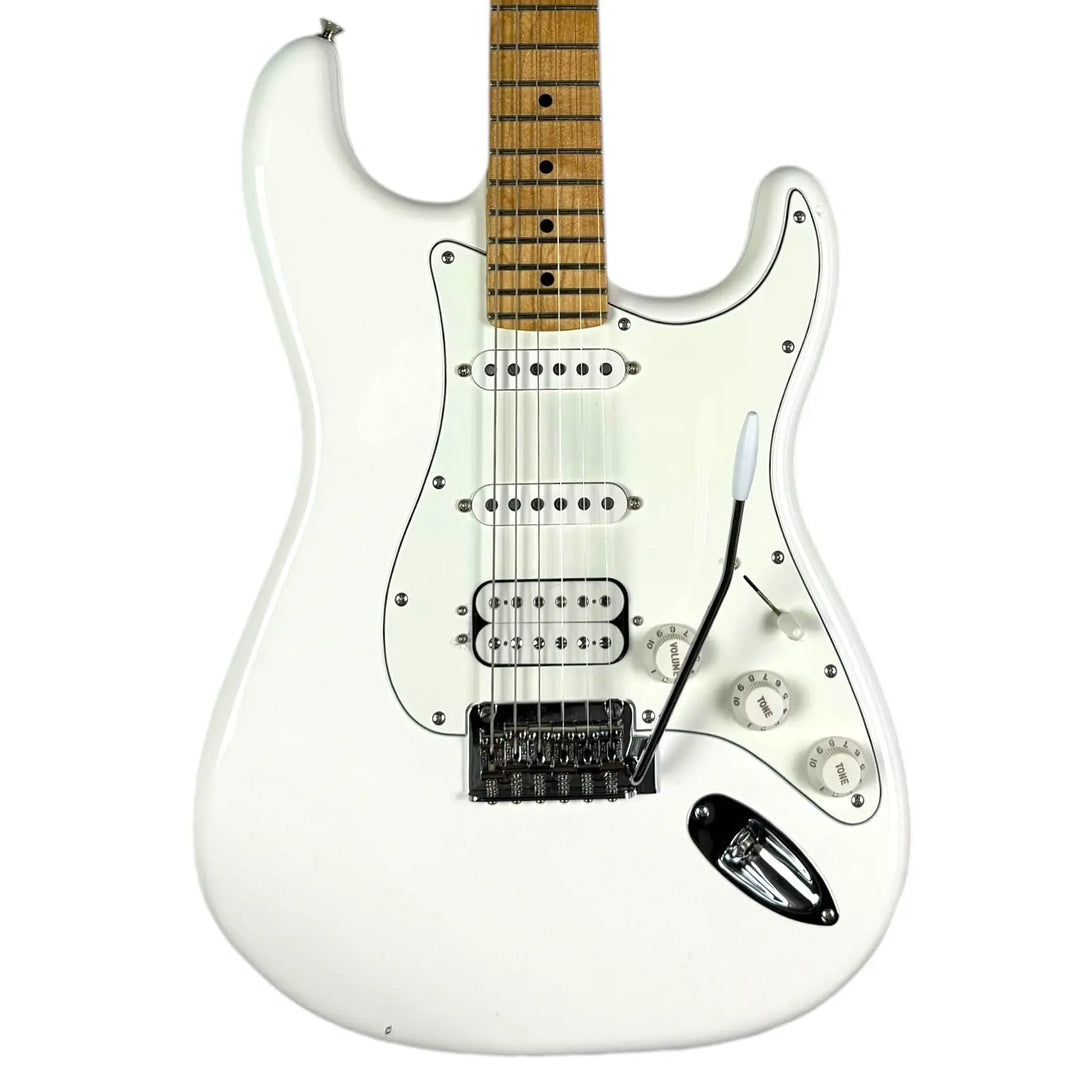 Fender Player Series Stratocaster 2021 - White - Pat´s Guitars