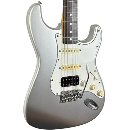 Fender Japan 72 Reissue Stratocaster 1989-1990 - Repeinte en argent