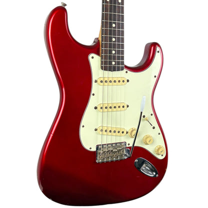 Fender Japan 62 Reissue Stratocaster 2002-2004 - Кенди Епъл Ред