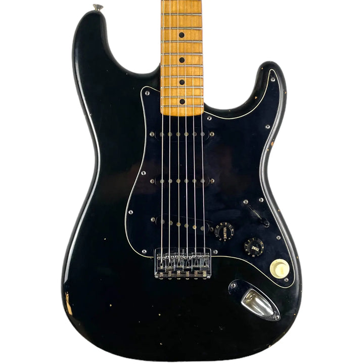 Fender Stratocaster 1977 - Black - Pat´s Guitars