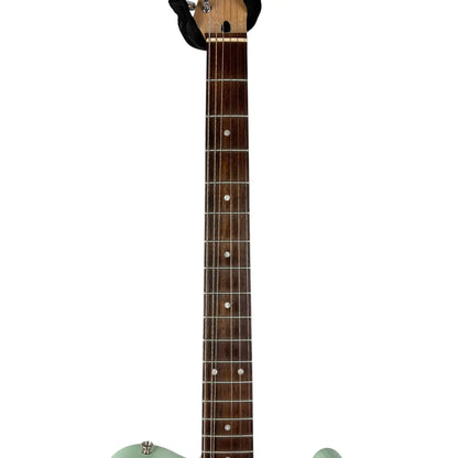 Squier by Fender Squier