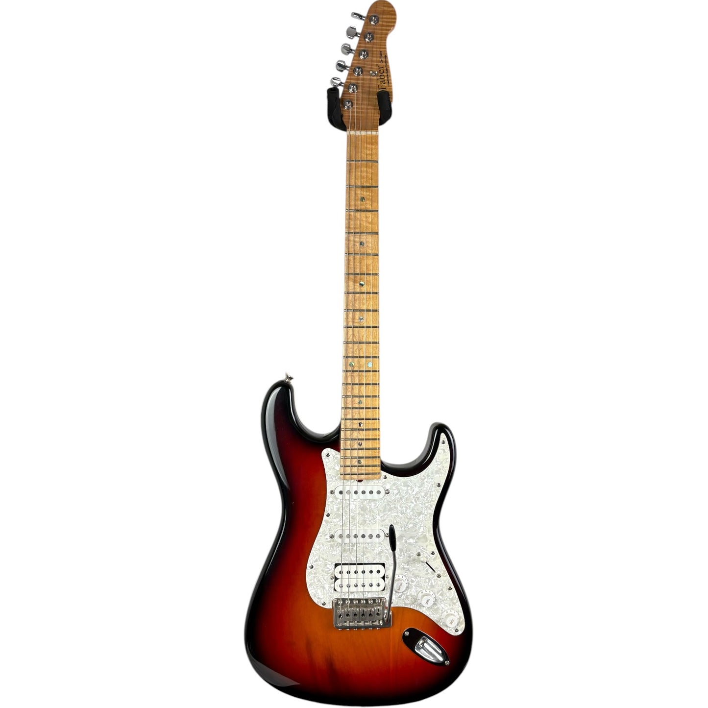 Faber FA130S-CHM-HSS Stratocaster – Тъмно черешов слънчев изблик