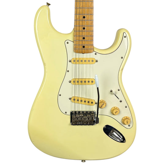 Fender Japan ST-45 Stratocaster 2004-2005 - Branco Vintage
