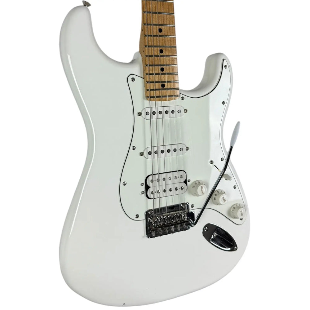 Fender Player Series Stratocaster 2021 - White - Pat´s Guitars