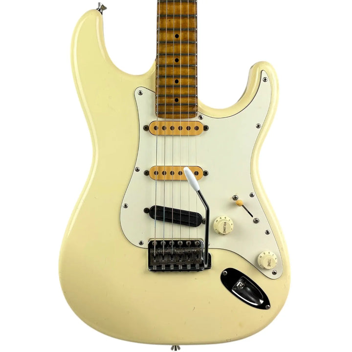 Fender Stratocaster Scalopped Vintage White Fender