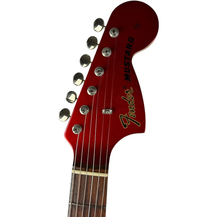 Fender Japan Mustang - Candy Apple Red Fender