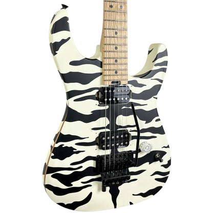 Charvel Pro Mod DK22 Satchel Signature 2021 – Сатенено бяло „Бенгалски тигър“