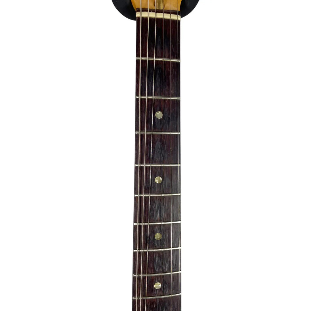 Fender Stratocaster 1977 - Sunburst - Pat´s Guitars