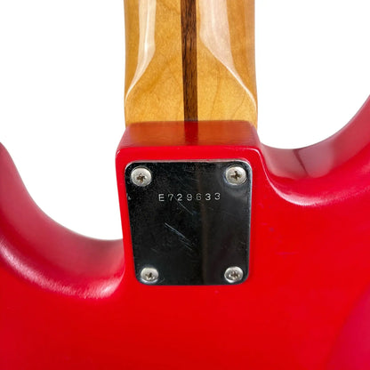 Squier Bullet Bass Red Squier