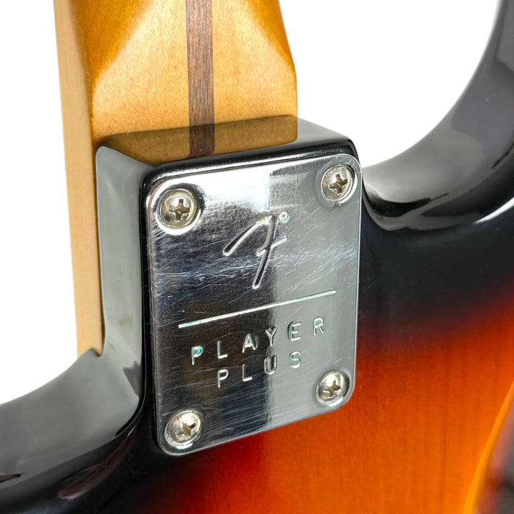 Fender Player Plus Stratocaster 2021 - Sunburst - Pat´s Guitars